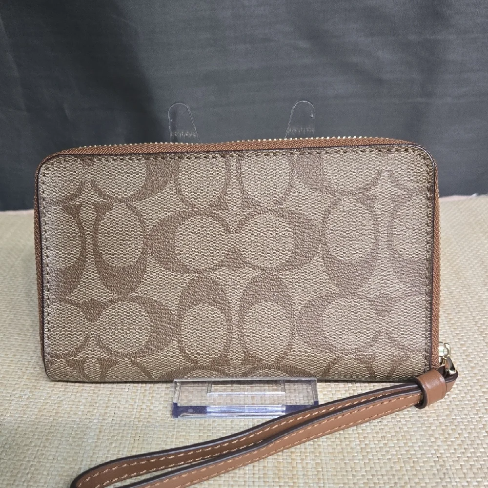Coach Tan/Brown Signature Zip Wallet Wristlet