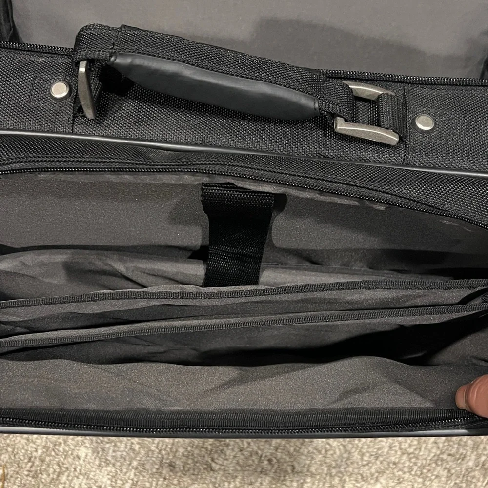 Samsonite key features