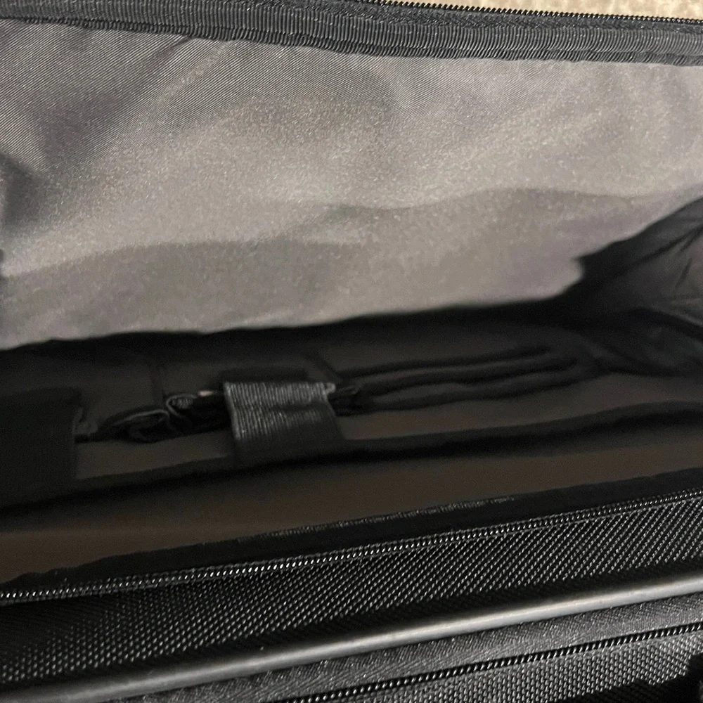 Samsonite key features