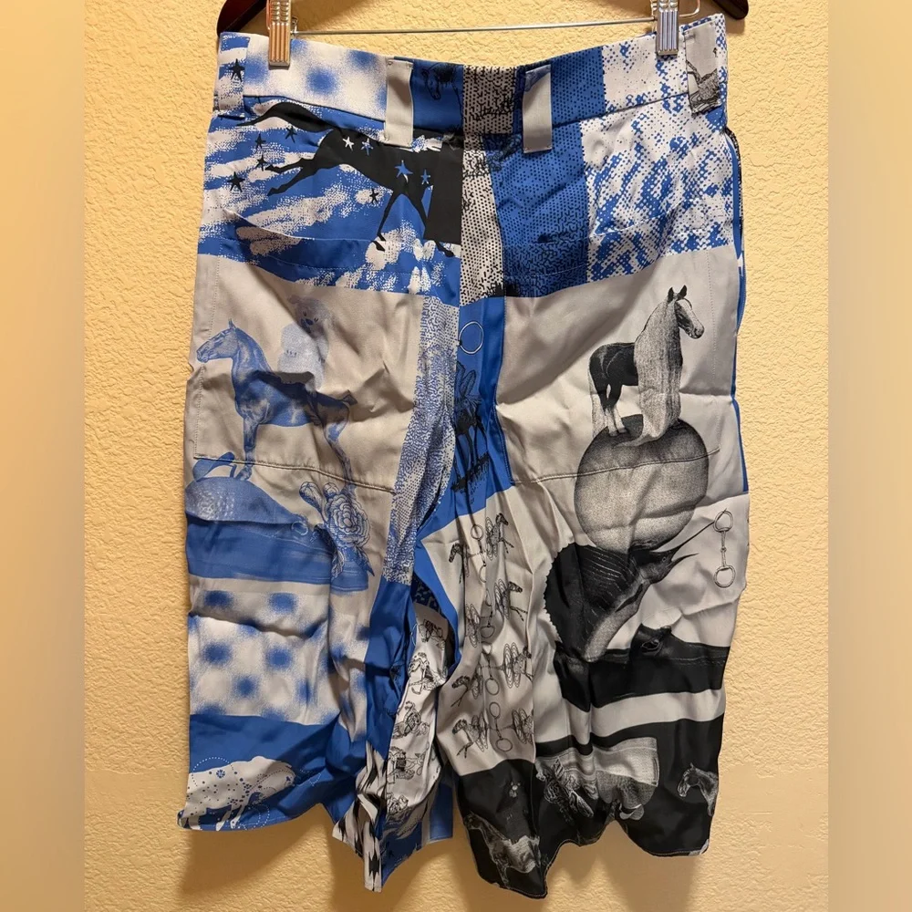 New Authentic Gucci Horsebit Logo Shorts Size IT 50 / US 32