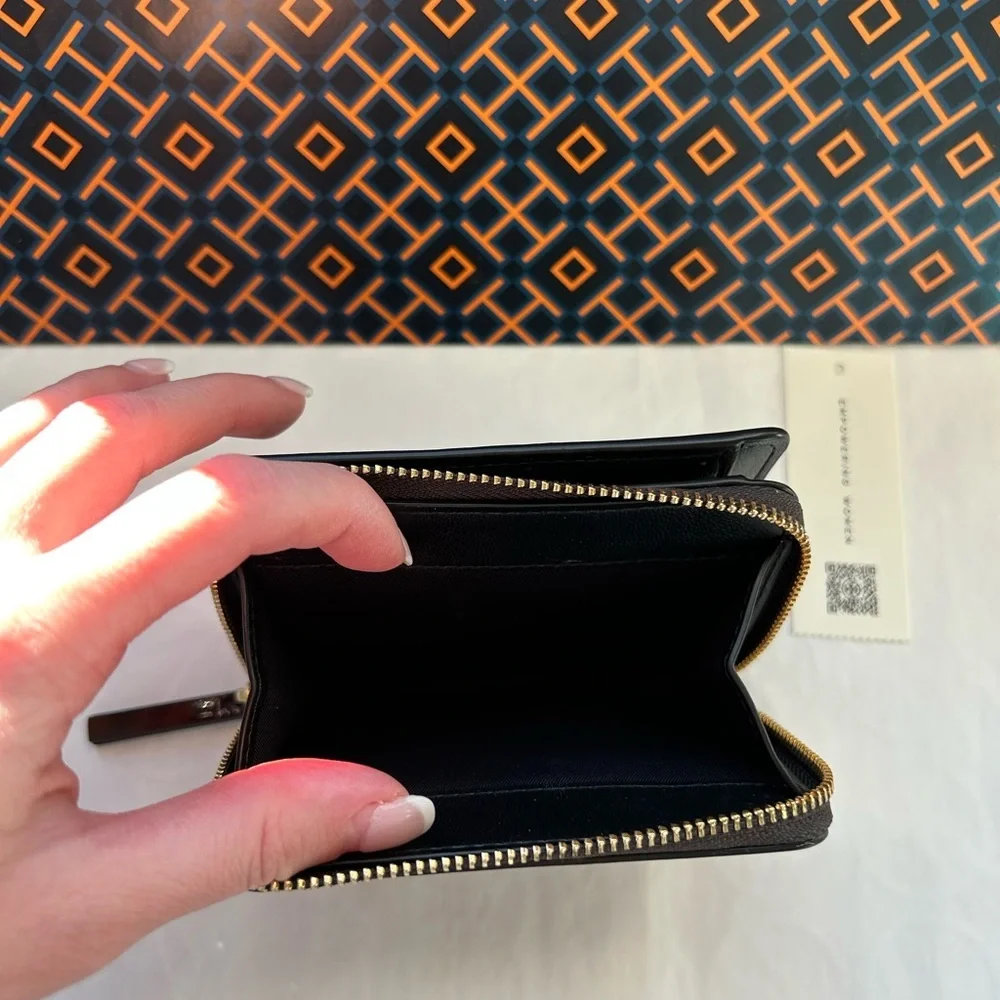 Tory Burch tory burch