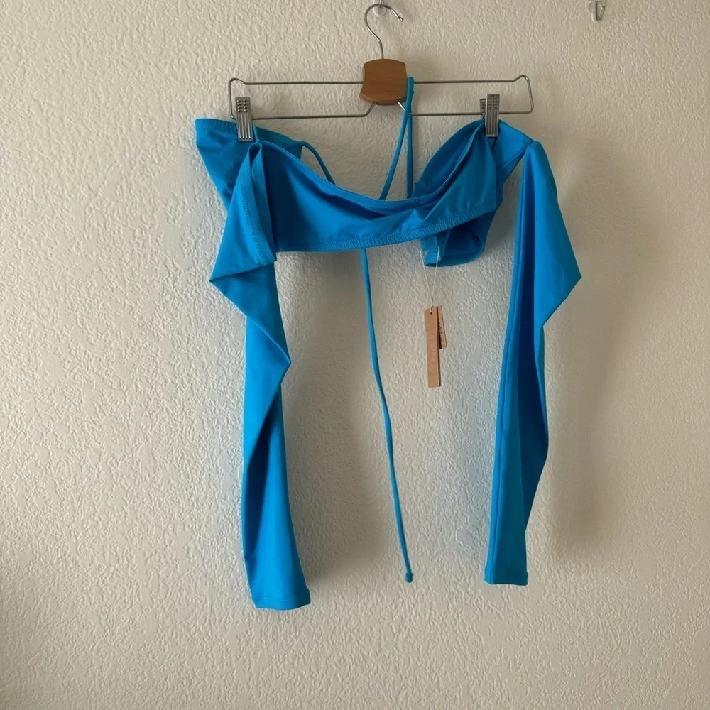 SKIMS off shoulder neckline