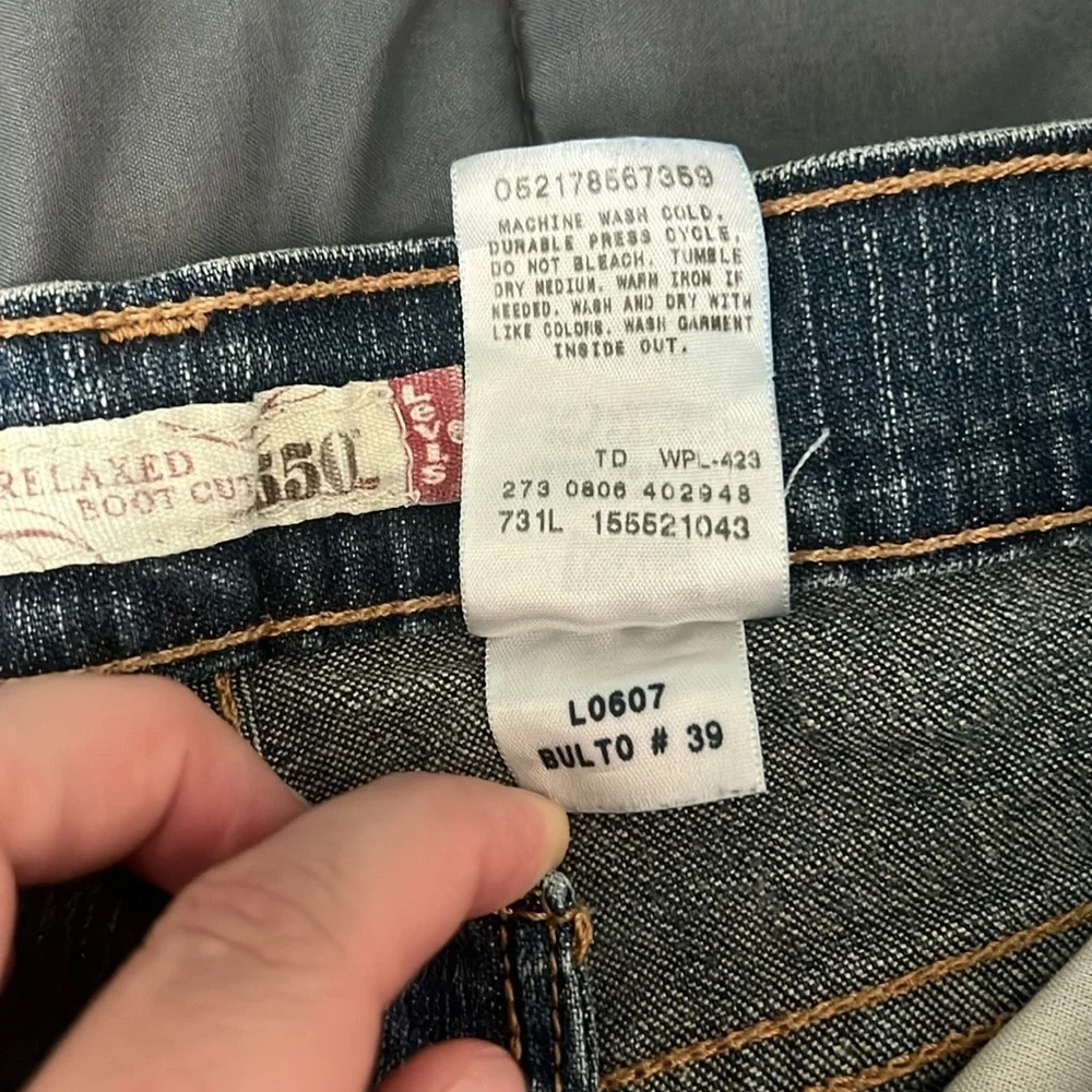 Levis size 6m