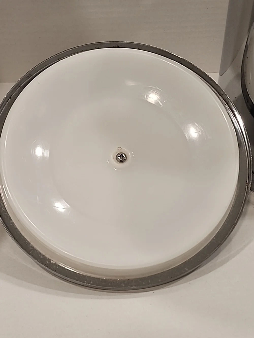 Kromex polished chrome