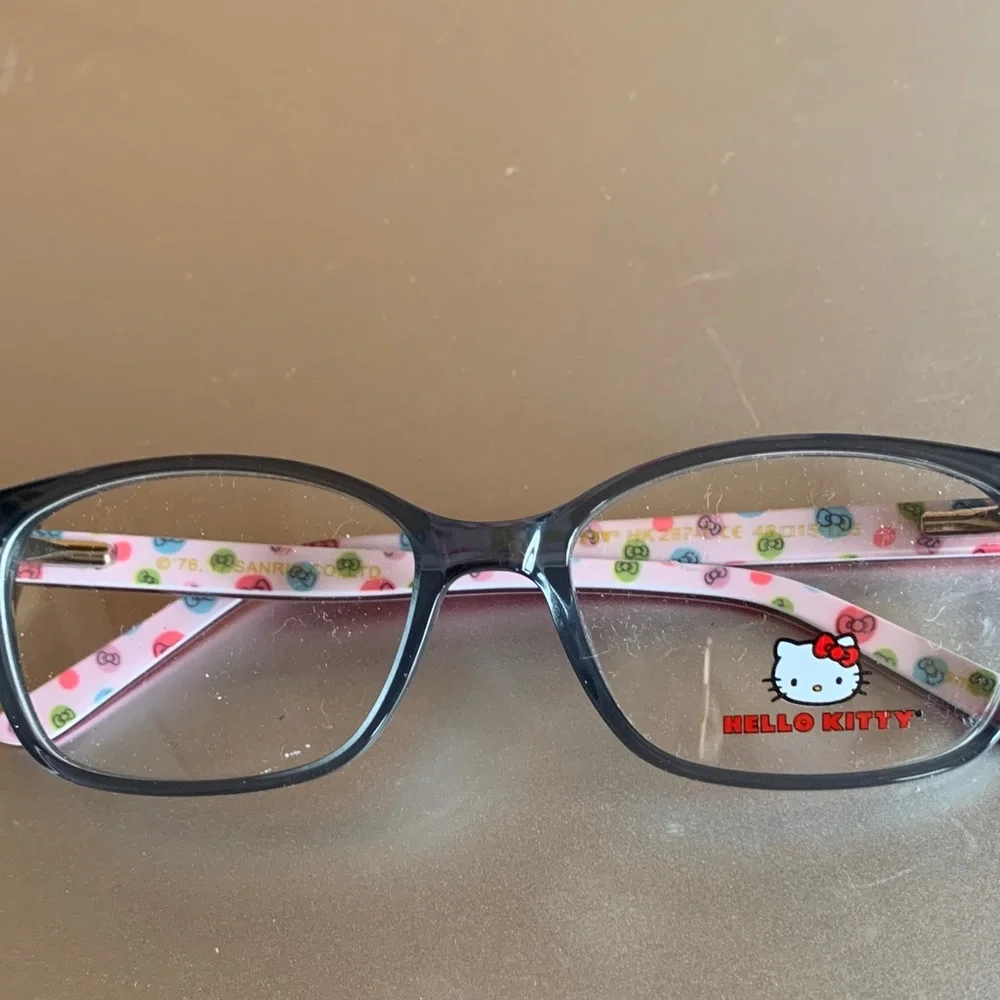 Hello Kitty hello kitty