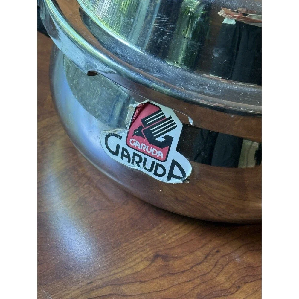 Garuda Pressure Cooker Salem Stainless Steel Stovetop Pot Pan 2.5 L