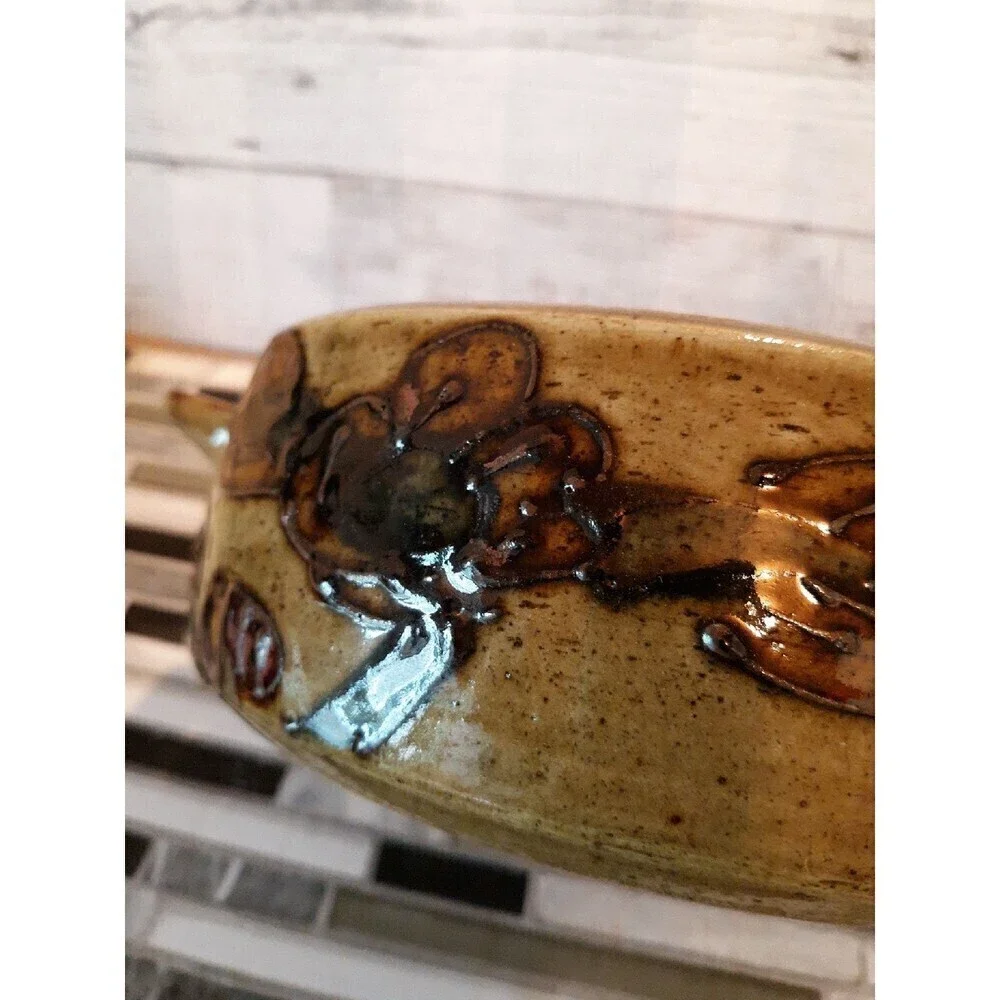 N/A glazed pottery