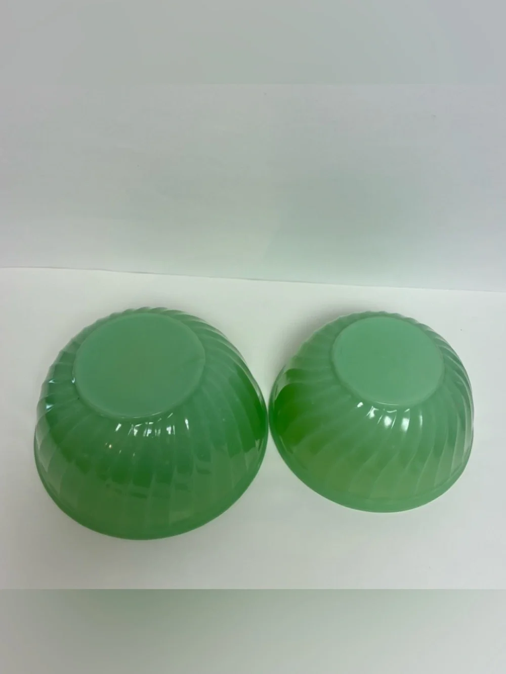 N/A vintage green