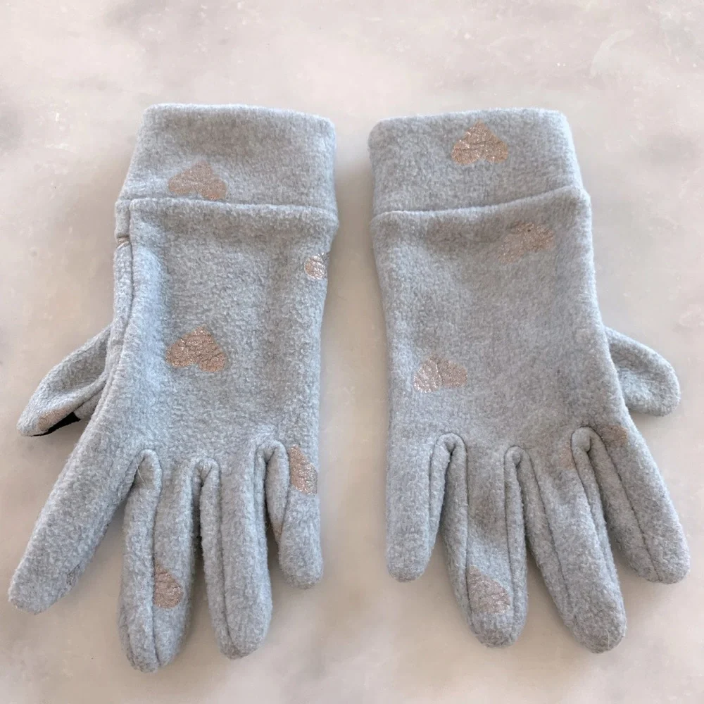 GAP clasp gray