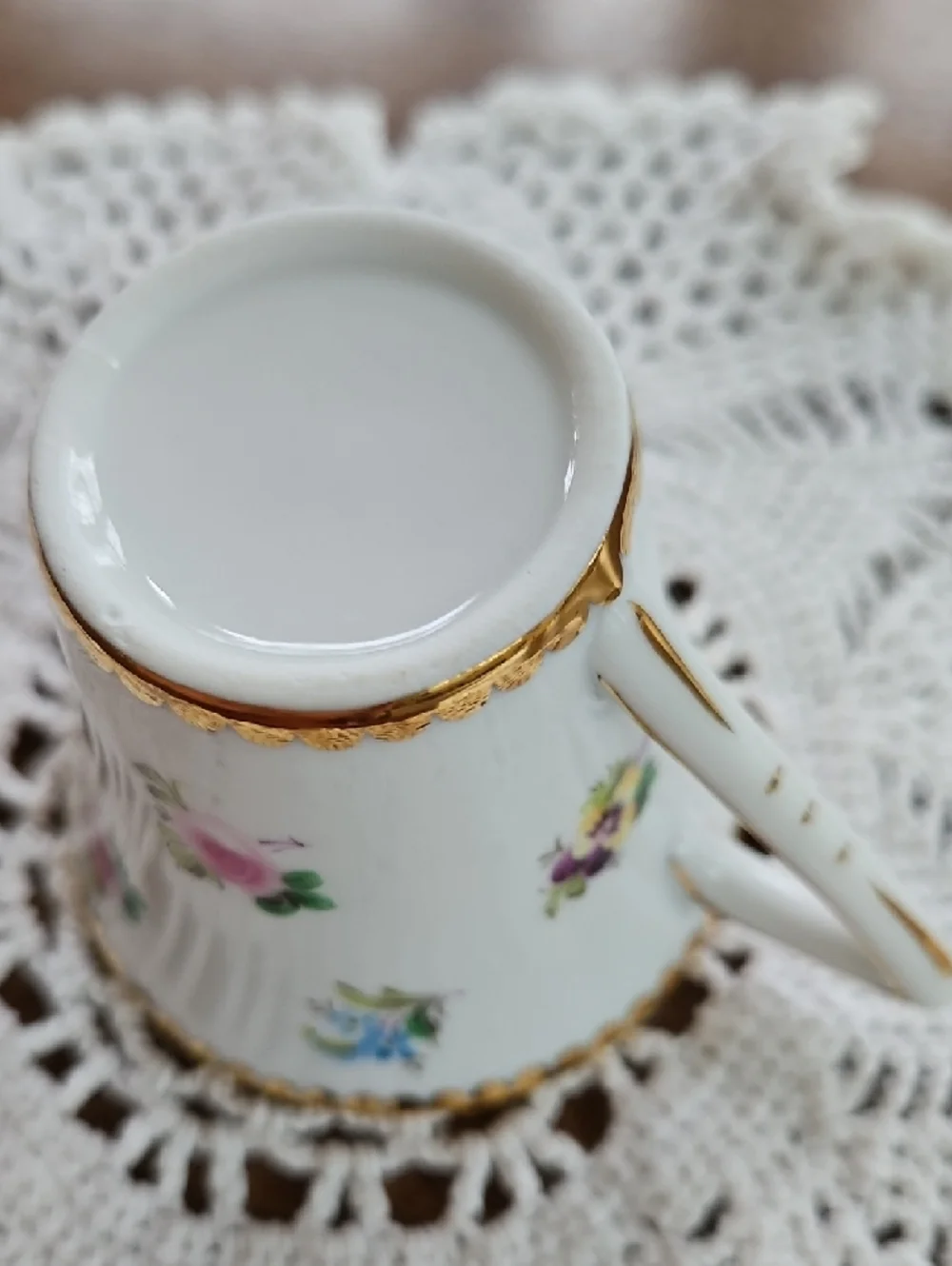I. Godinger & Co. petit porcelain