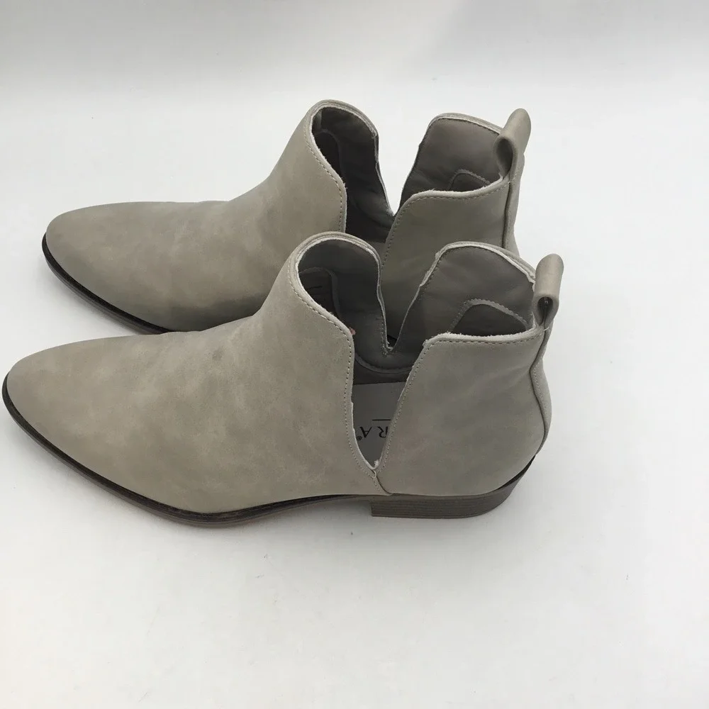 Serra ankle booties