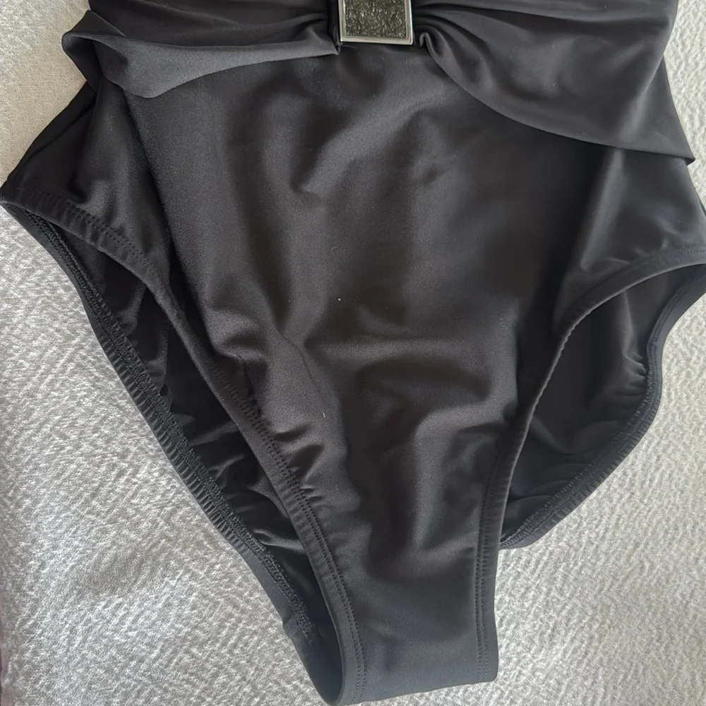 Miraclesuit dive into