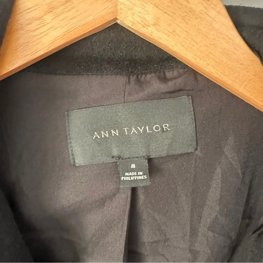 Ann Taylor wool blended black wrapped coat jacket
