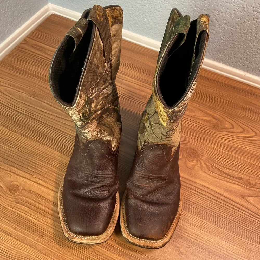 Old West stylish cowboy