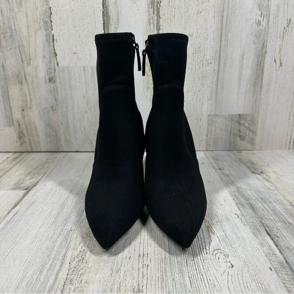 Nine West pre owned