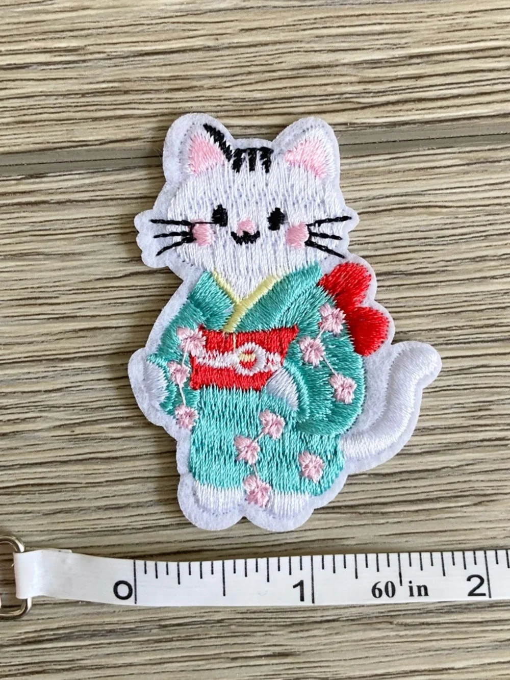 N/A set embroidered