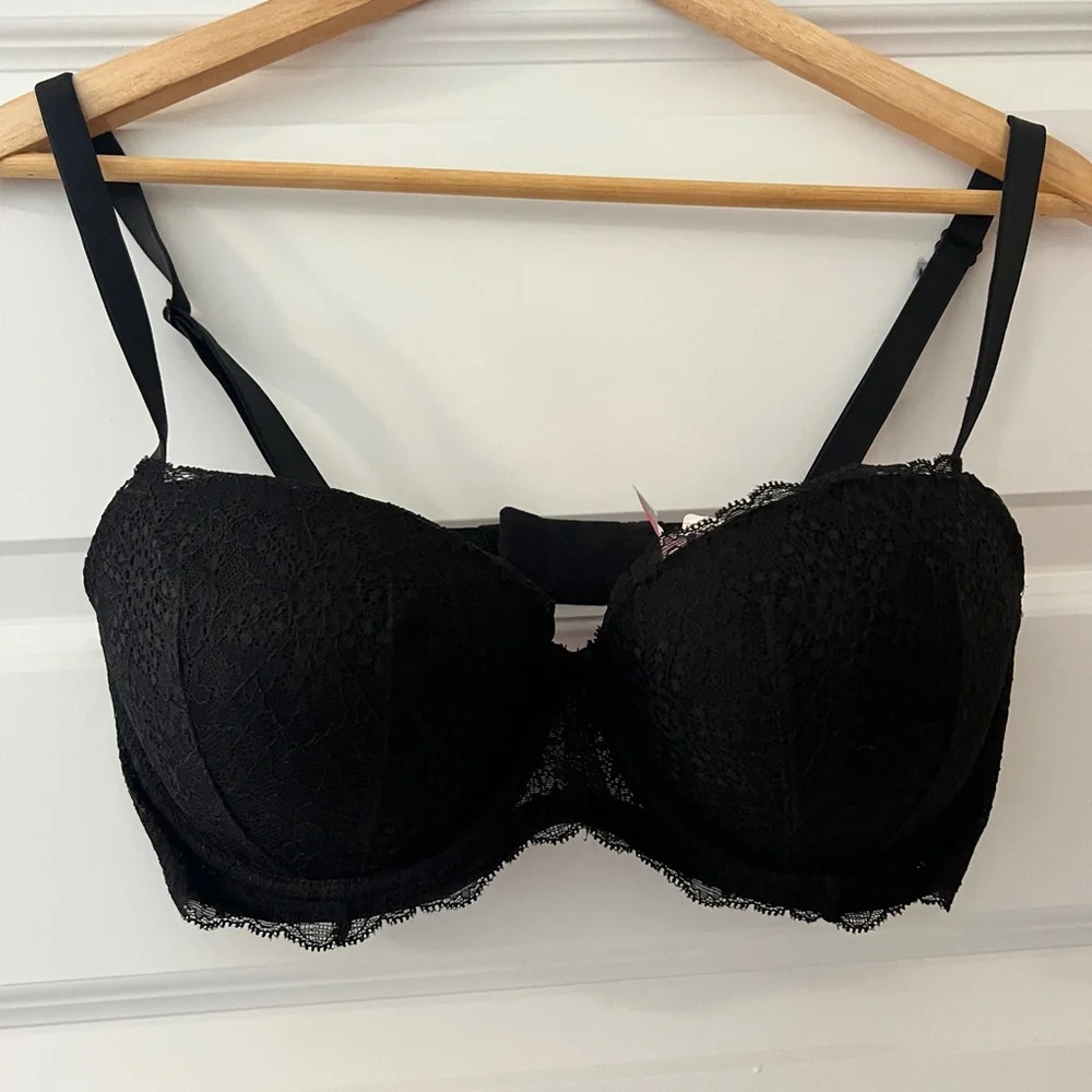 3/$25 PINK Victoria's Secret Black Lace Bra