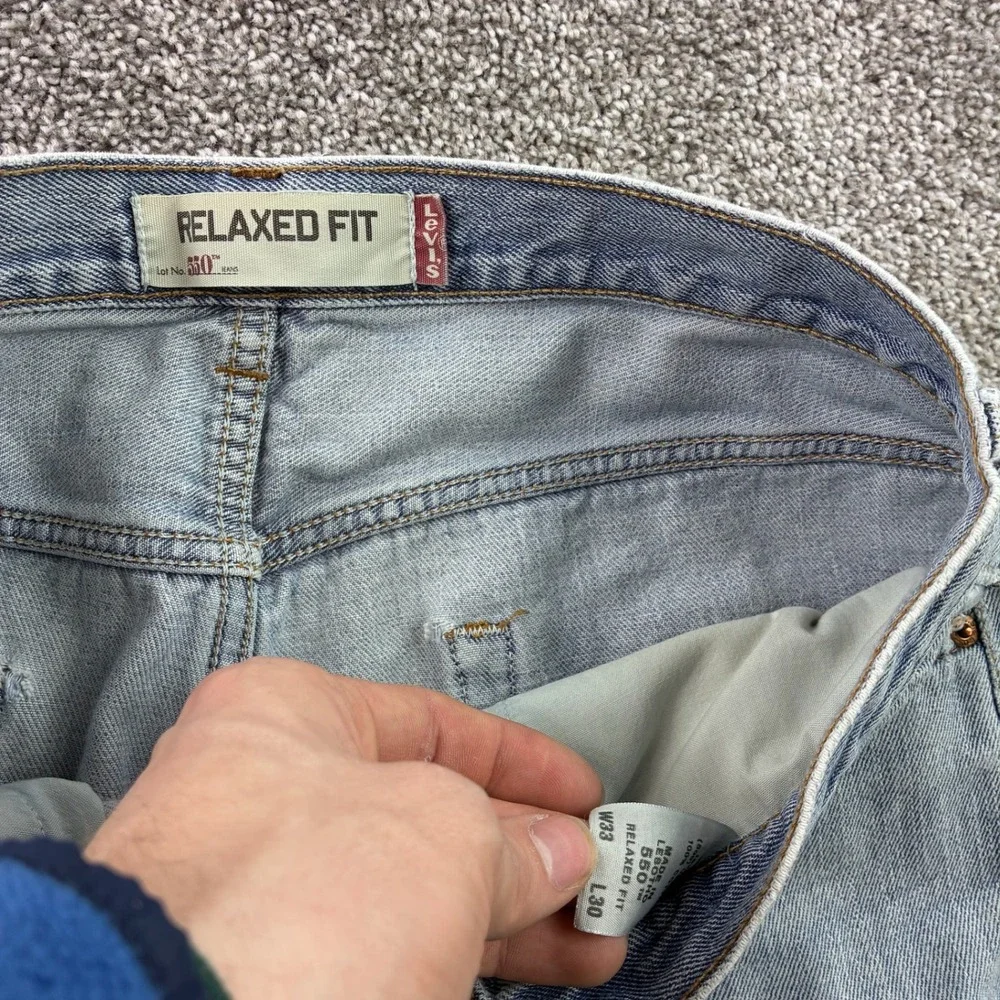 Vintage Levi's 550 Jeans Mens 33x30 Blue Denim Light Wash Regular Relaxed 90s