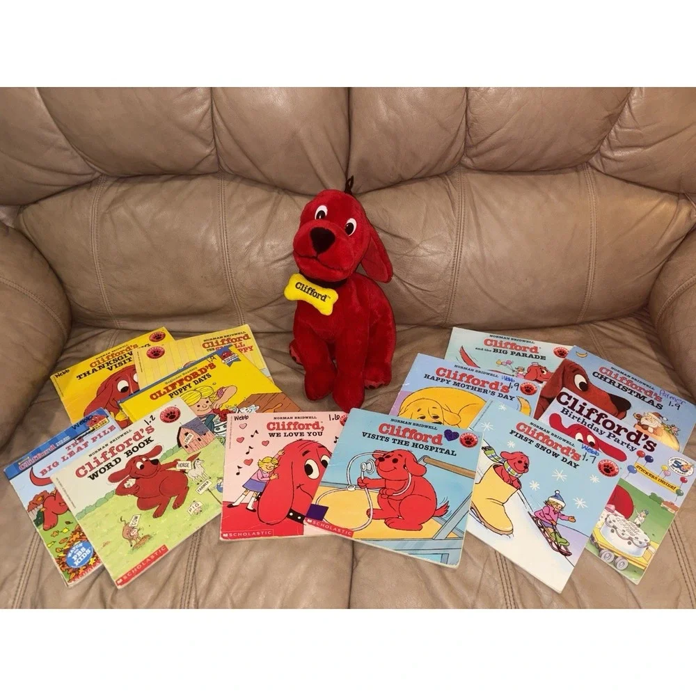 Norman Bridwell CLIFFORD THE BIG RED DOG Book Lot of 12 w/ Clifford Plush Buddy