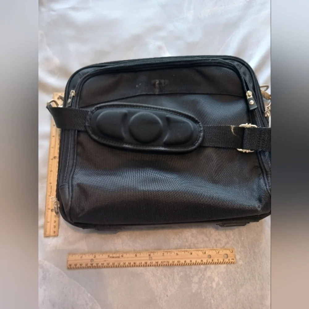 Black Dell Computer Bag
