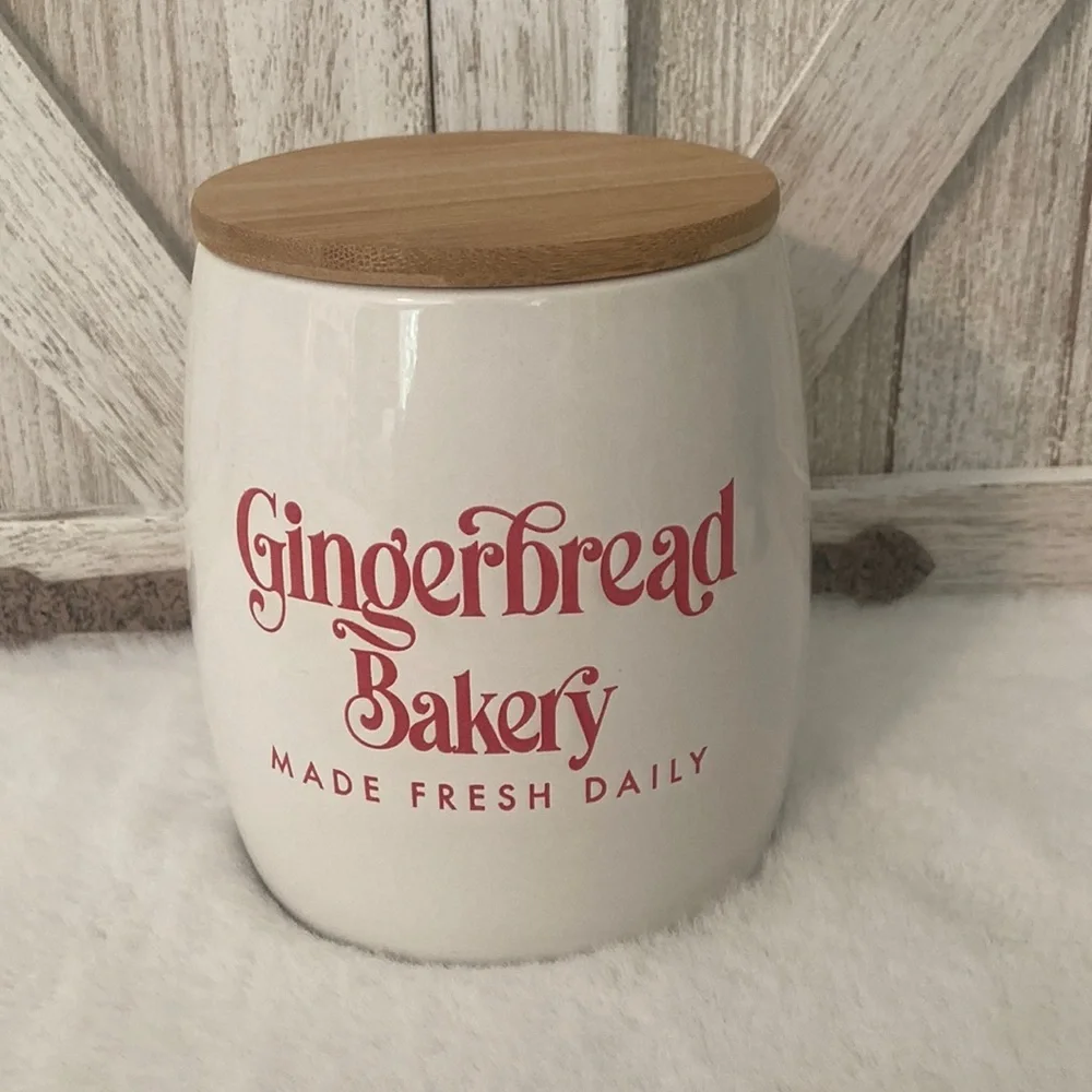 Target BP Christmas Gingerbread Bakery Canister