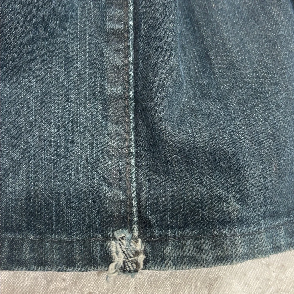 Levis wear 100% 32