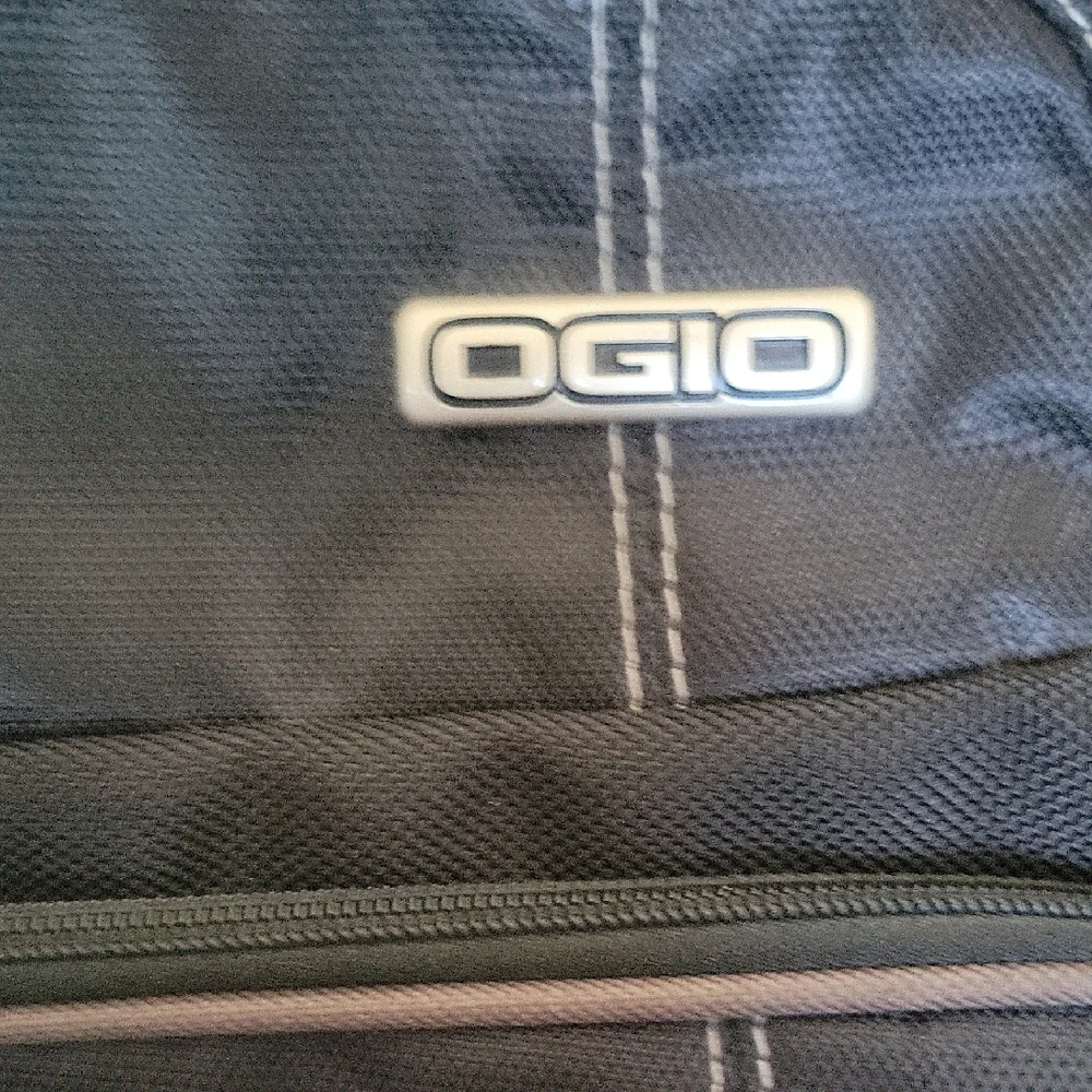 OGIO sleek laptop