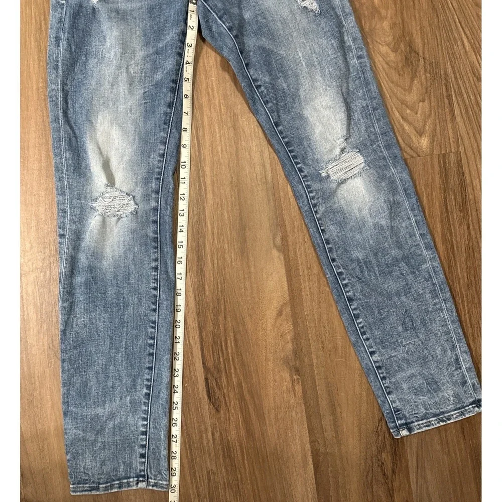 American Eagle Outfitters Next Level Flex Distressed Lght Denim 29x32 Jeans VGUC