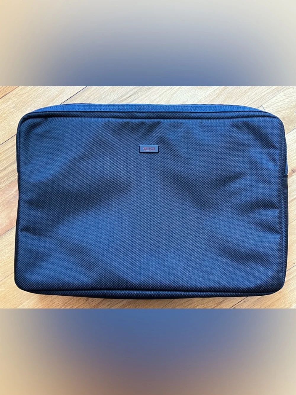 TUMI 15” Black padded laptop sleeve w/ ballistic padding