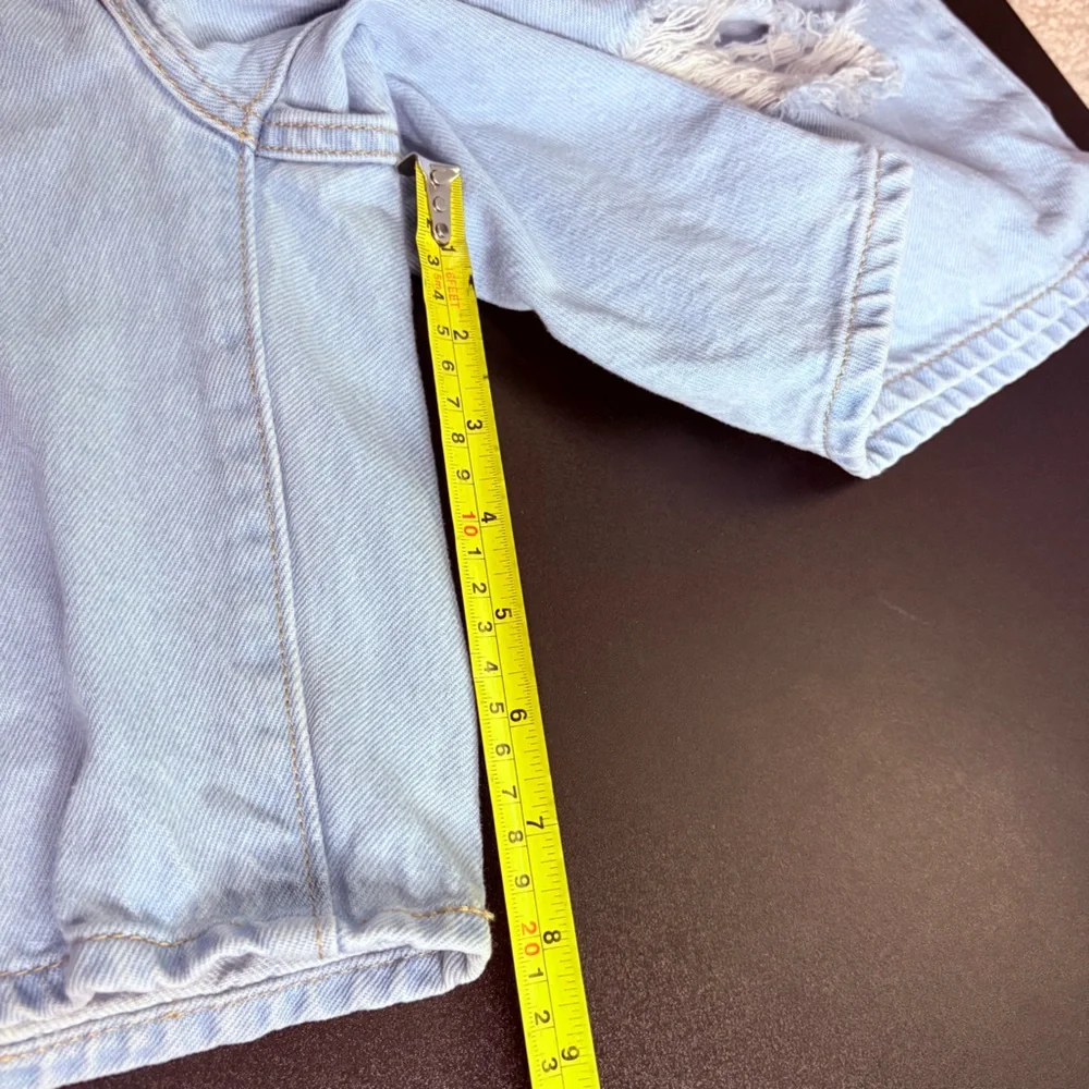 Levi’s silver tab denim baggie women’s shorts light wash y2k vintage inspired 30
