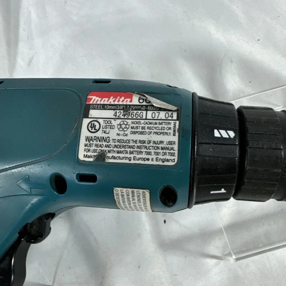 Makita Drill Set Light, Battery Charger Works/ Needs New Battery Drill Is Slow