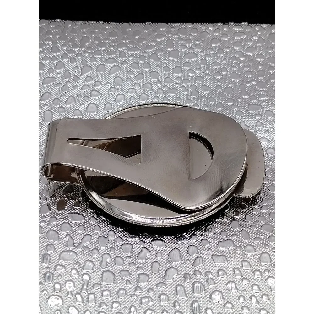 Silberne money clip