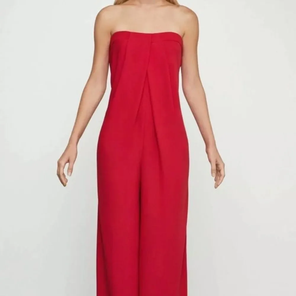 BCBGMaxAzria new tags