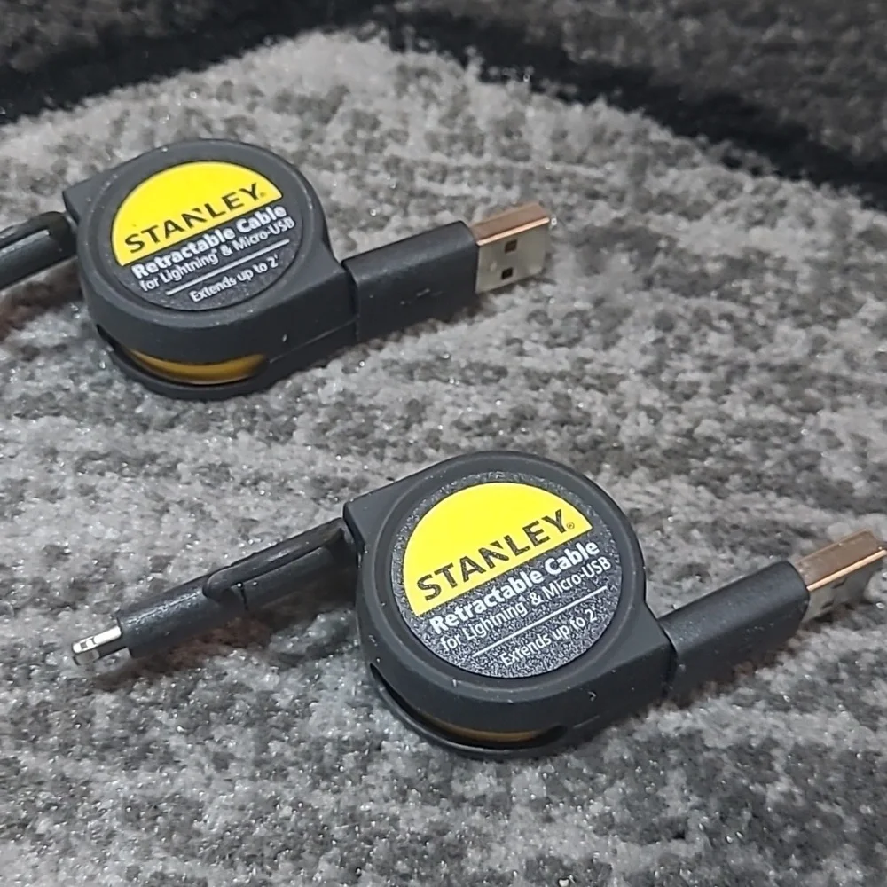 STANLEY RETRACTABLE COMBO CHARGING CABLES FOR LIGHTNING & MICRO-USB PRIC…