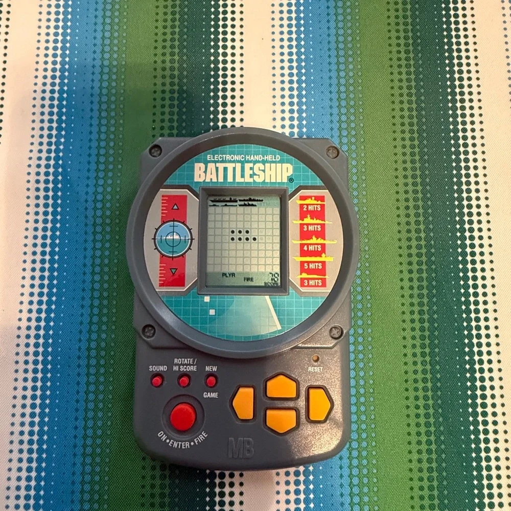 Milton Bradley classic battleship