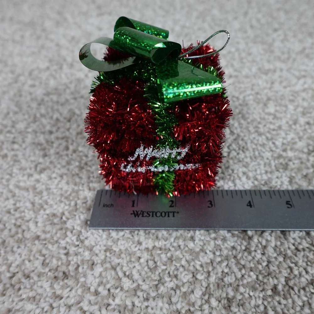 N/A festive red