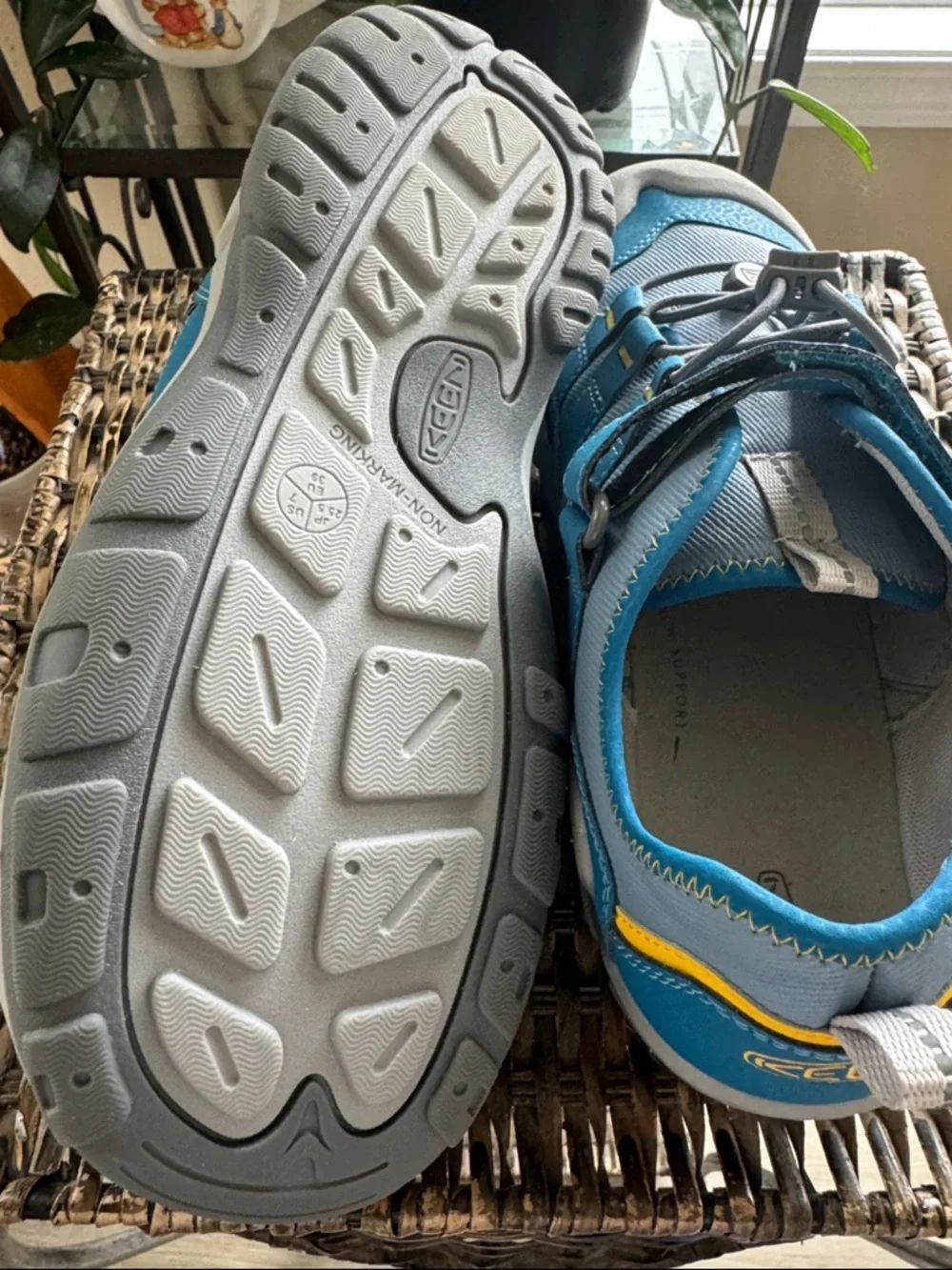 Keen like new
