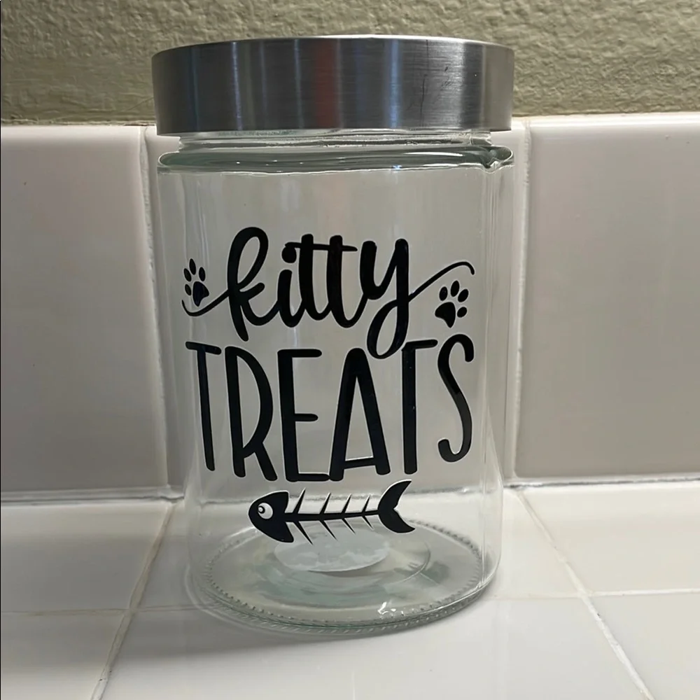 Kitty Treats Glass‎ Jar with Silver Lid