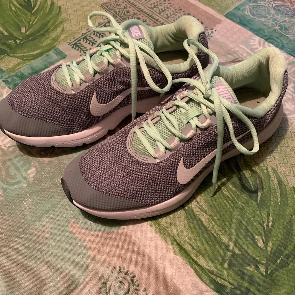 Nike Run All‎ Day Trainer Sneakers