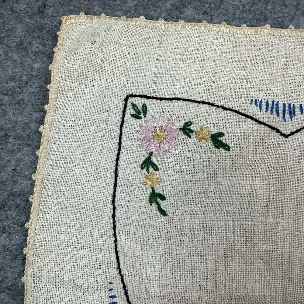 Vintage Embroidered Linen 11