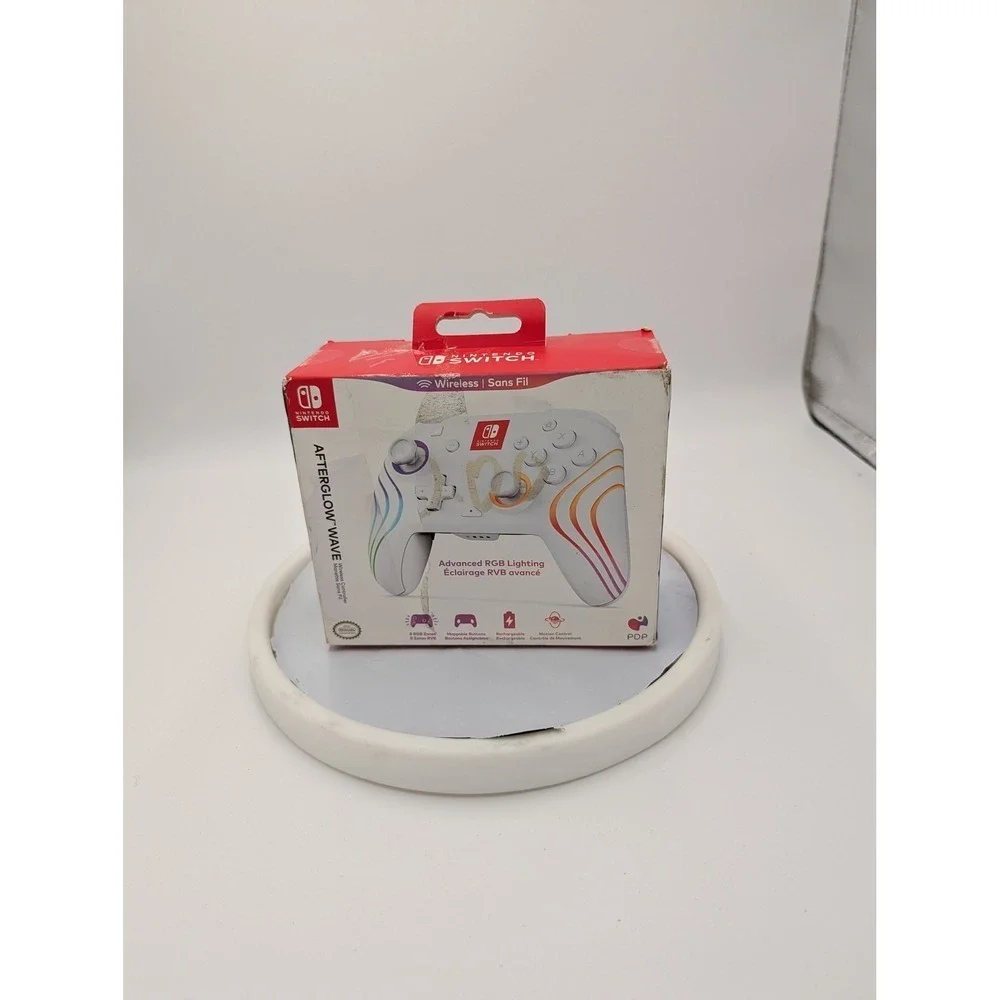 PDP Afterglow Wave Wireless Controller Nintendo Switch White RGB 500-252-WH-V1
