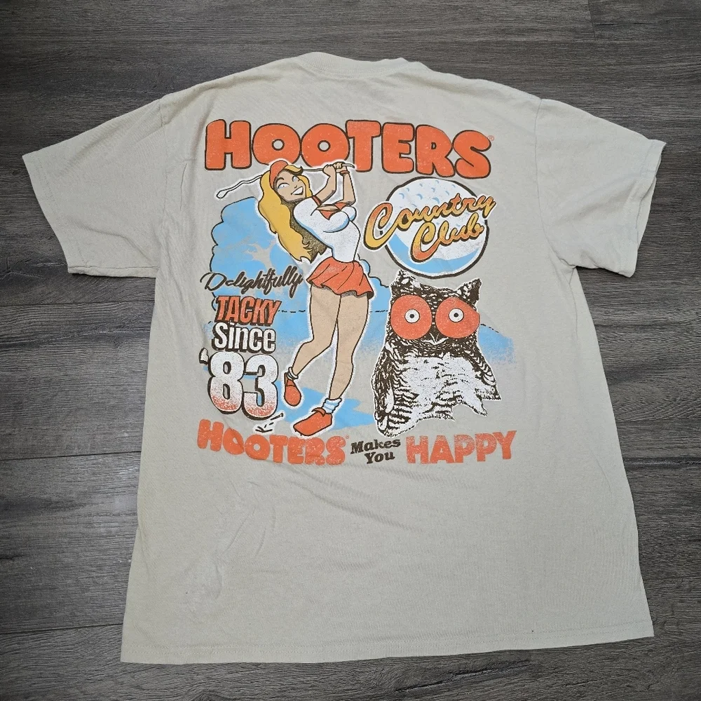 Hooters Vintage Short Sleeve Tee Size Medium Graphic Streetwear