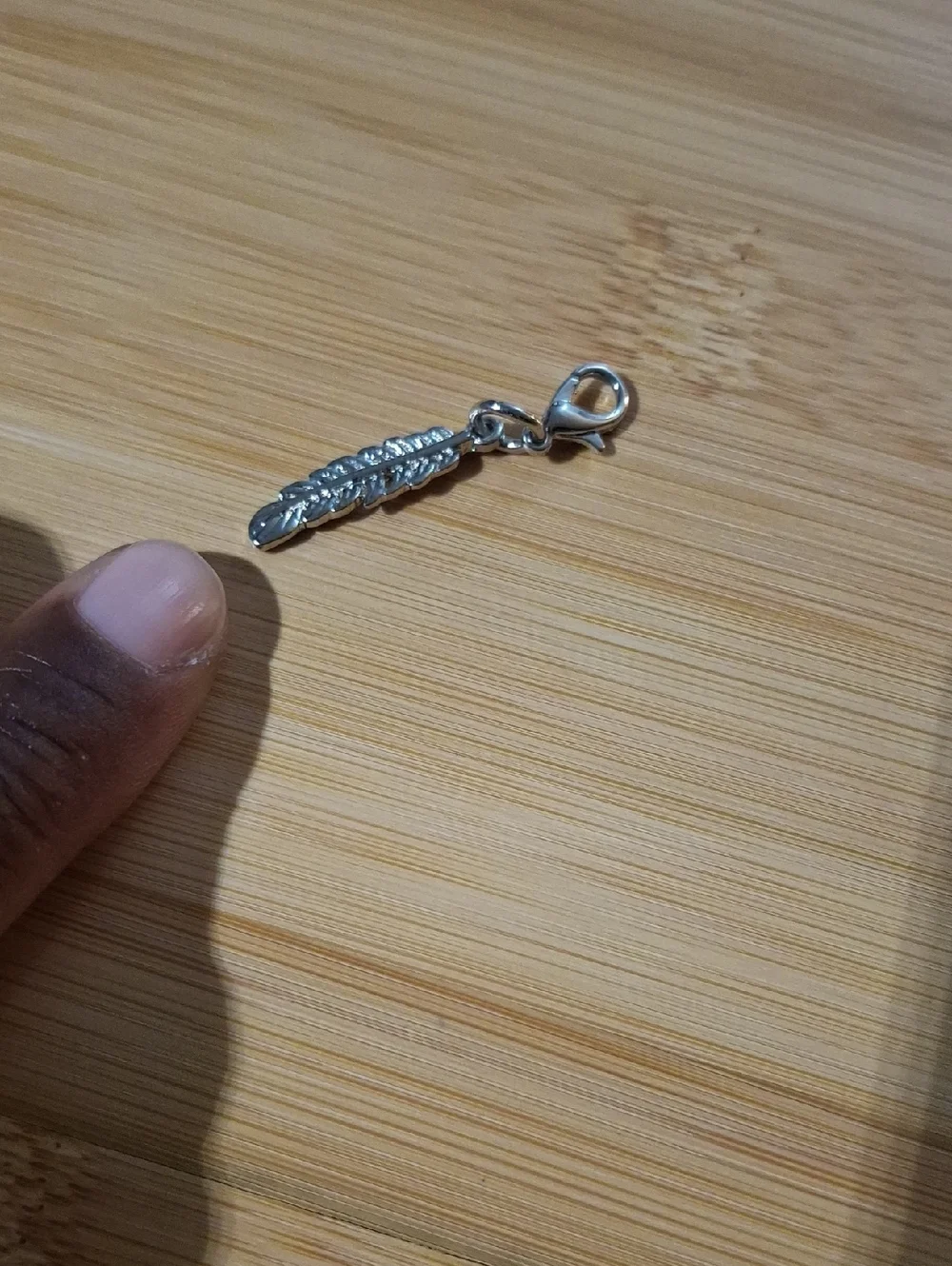 N/A feather dangle