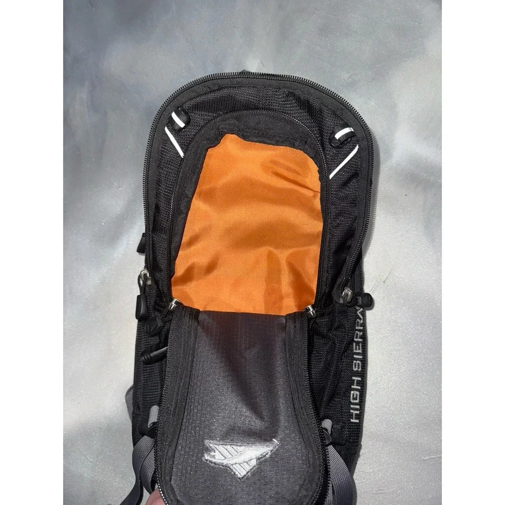 High Sierra Hydration Backpack‎ w/ Water Bladder – Black/Gray – Great Condition!