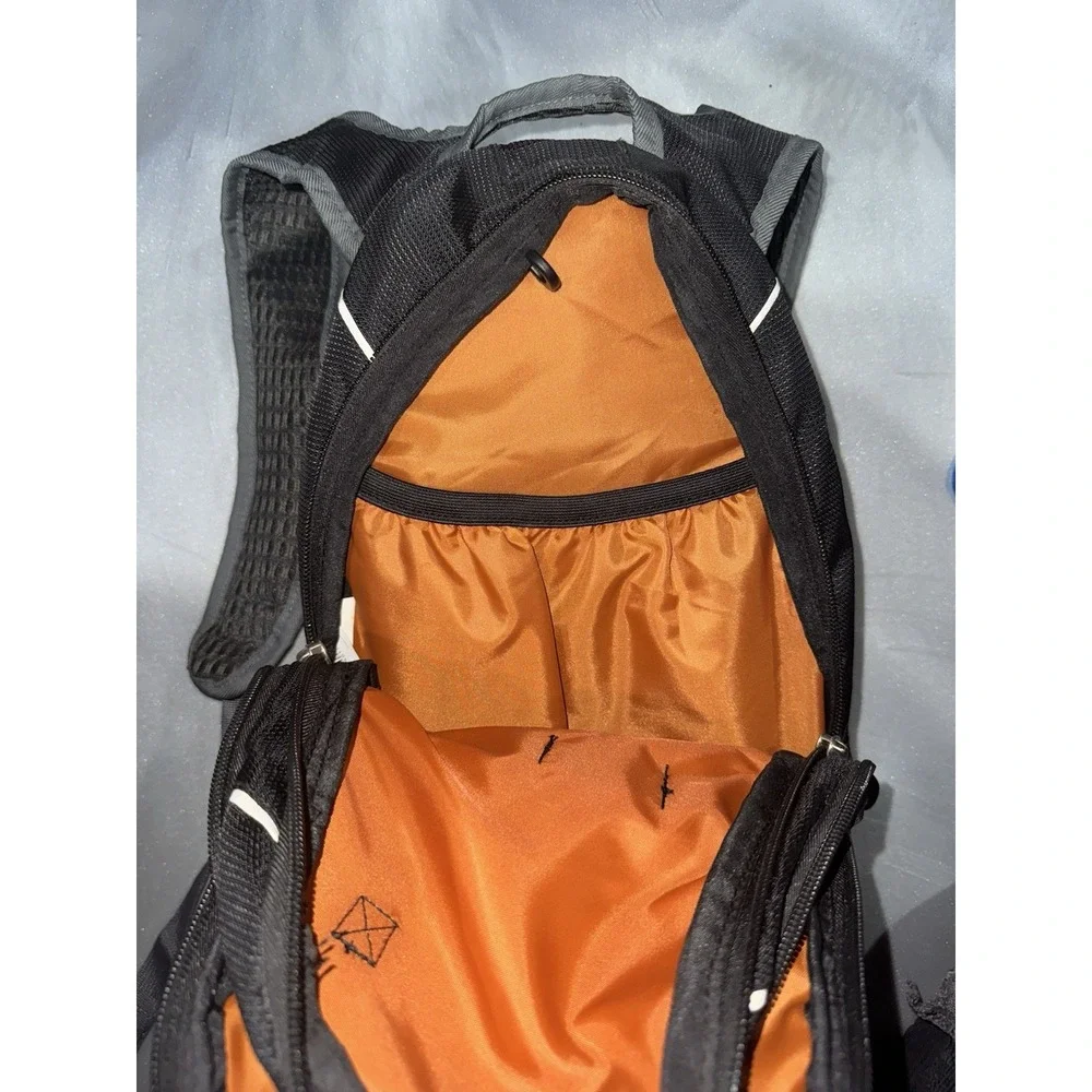 High Sierra Hydration Backpack‎ w/ Water Bladder – Black/Gray – Great Condition!