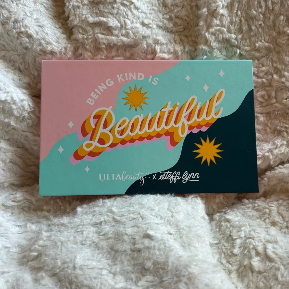 ULTA Beauty Steffi Lynn Being Kind is Beautiful Eyeshadow Palette 15 Colors‎ NEW