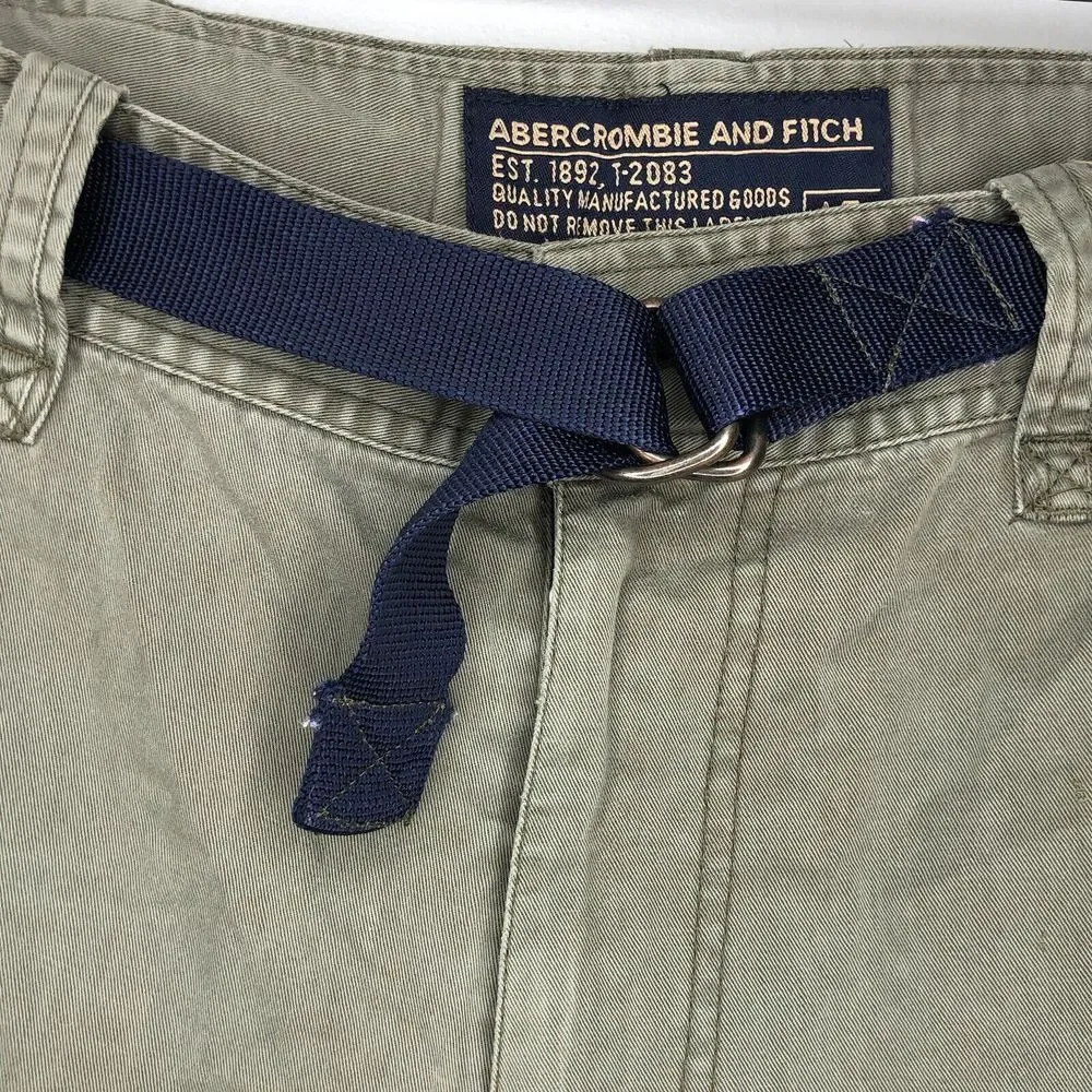 Abercrombie & Fitch lay flat