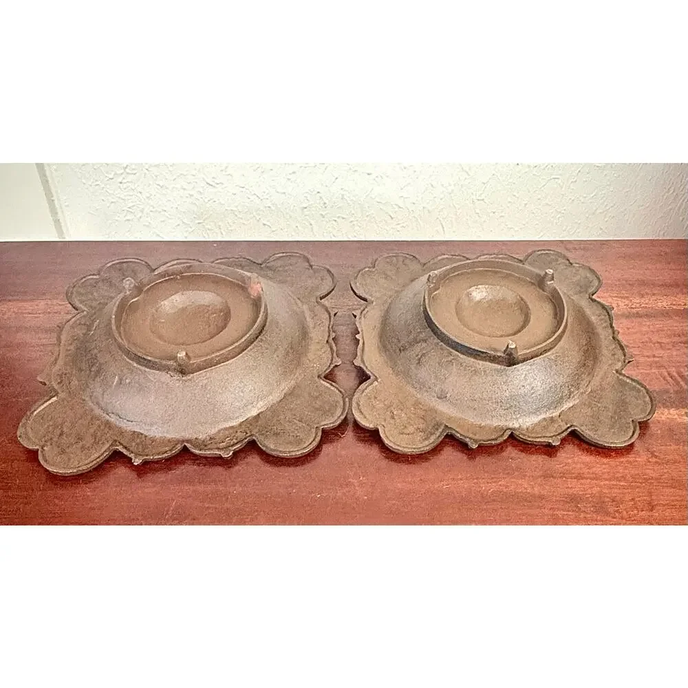 Unbranded pair cast