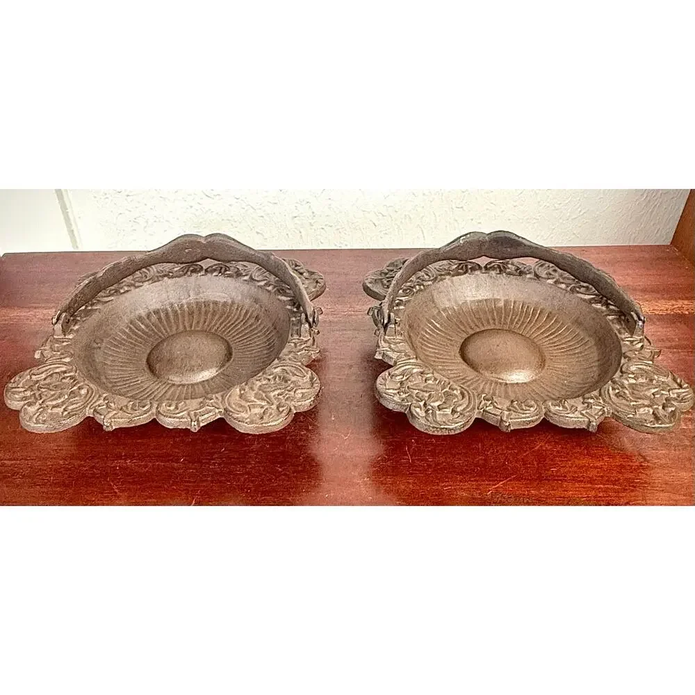 Unbranded pair cast