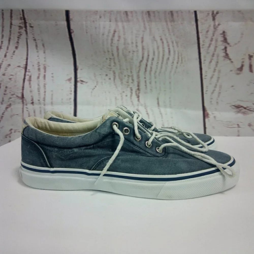 Sperry top sider